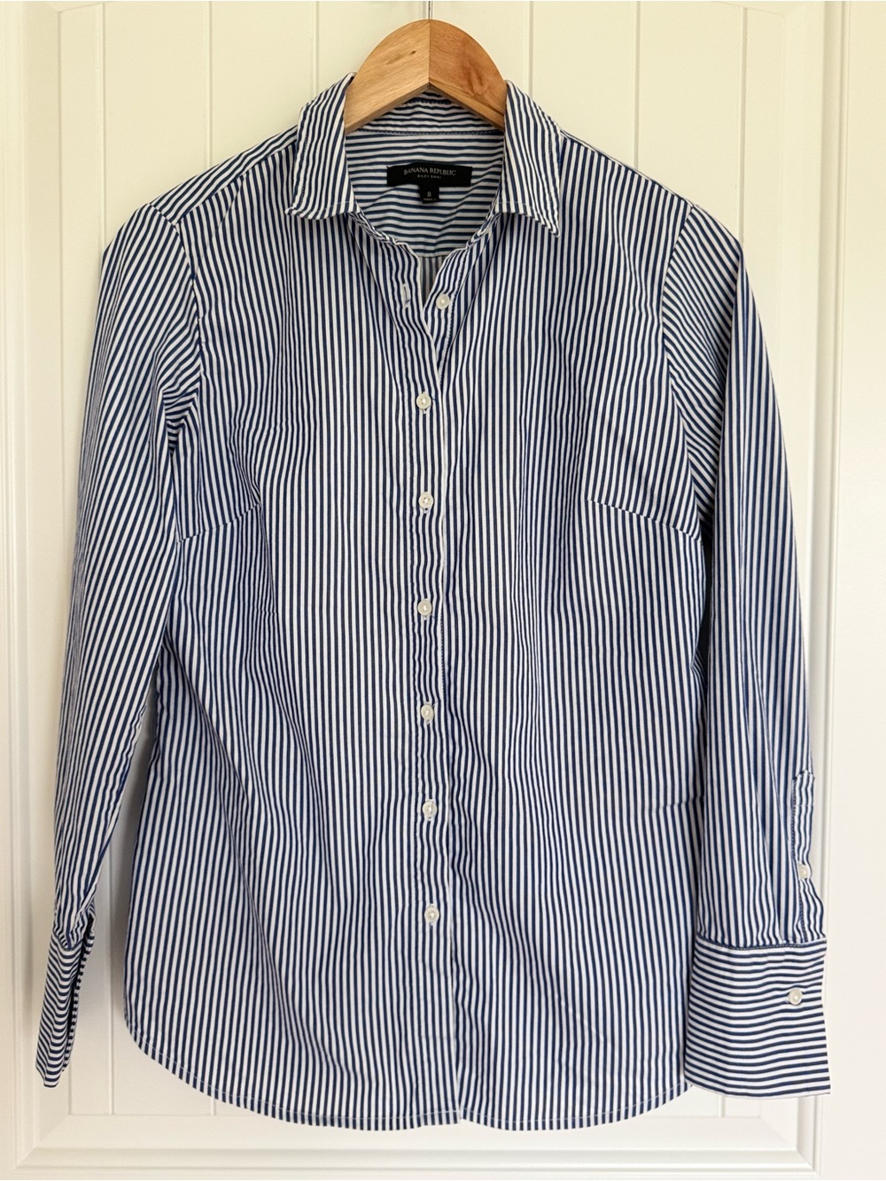 Banana Republic Riley Shirt Blue White Striped Tailored Button Down Blouse Sz 6